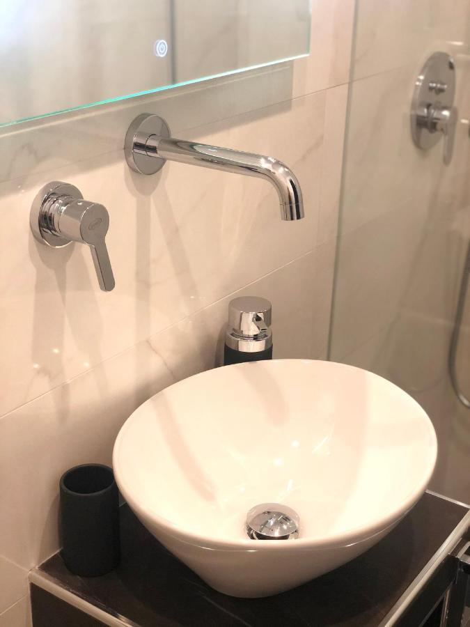 B&B Angolo83 Palermo Centro 외부 사진